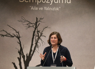 Gençlerin Yüzde 40’ı Kendini “Sıkça Yalnız” Hissediyor 