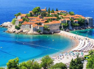 Bayram öncesi tatil fırsatlarıyla turizmde sezona hızlı açılış   